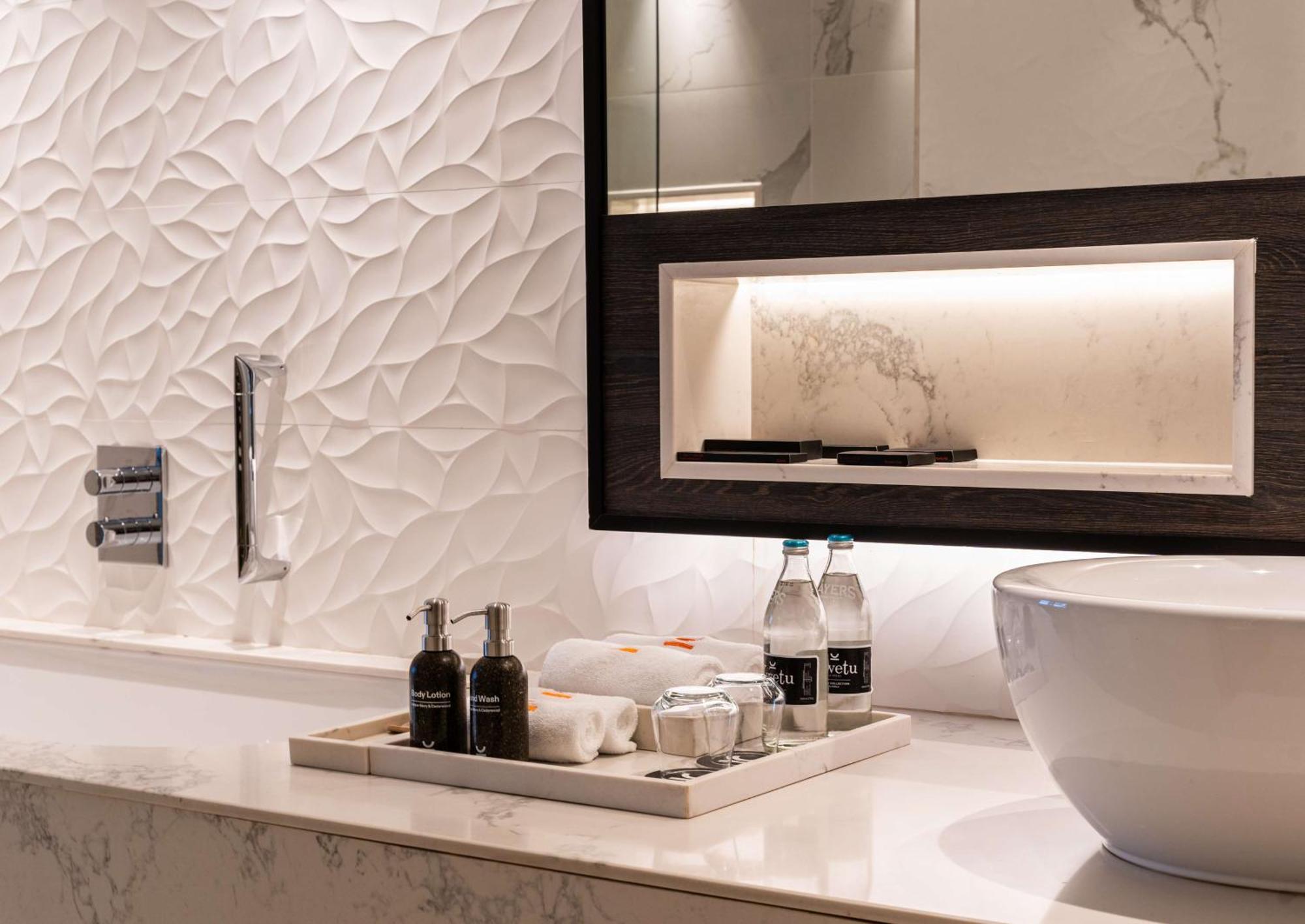 Kwetu Nairobi, Curio Collection By Hilton Hotell Eksteriør bilde