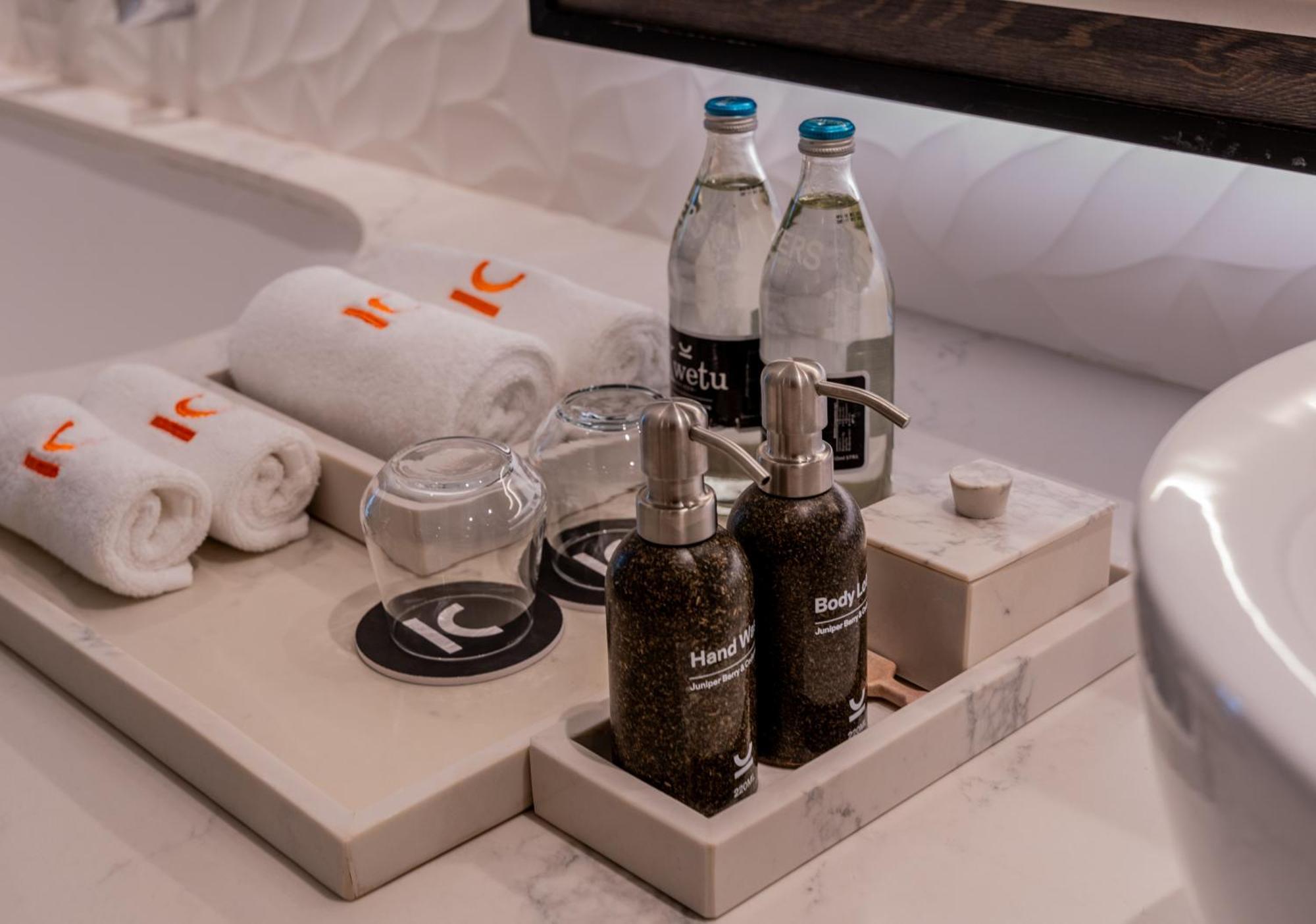 Kwetu Nairobi, Curio Collection By Hilton Hotell Eksteriør bilde